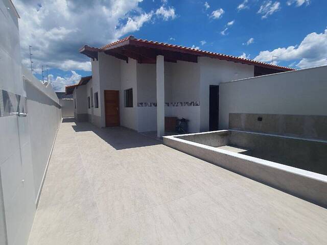 #182 - Casa para Venda em Itanhaém - SP